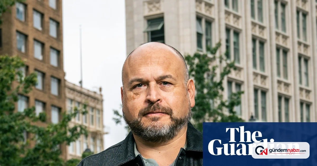 Silikon Vadisi'nin teknofasizm ideolojisi ve demokrasi savaşı