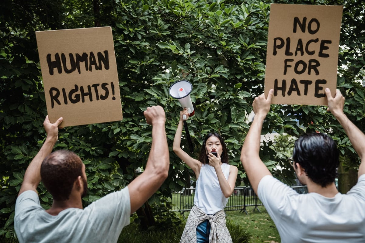 Polonya'da 22 şehirde Ukraynalılara yönelik nefret suçlarına karşı protesto