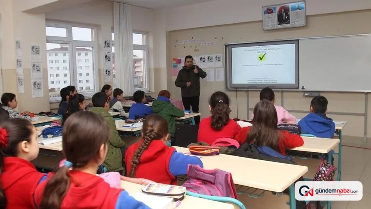 MEB, eğitimde 25 yılda kaydedilen gelişmeleri açıkladı