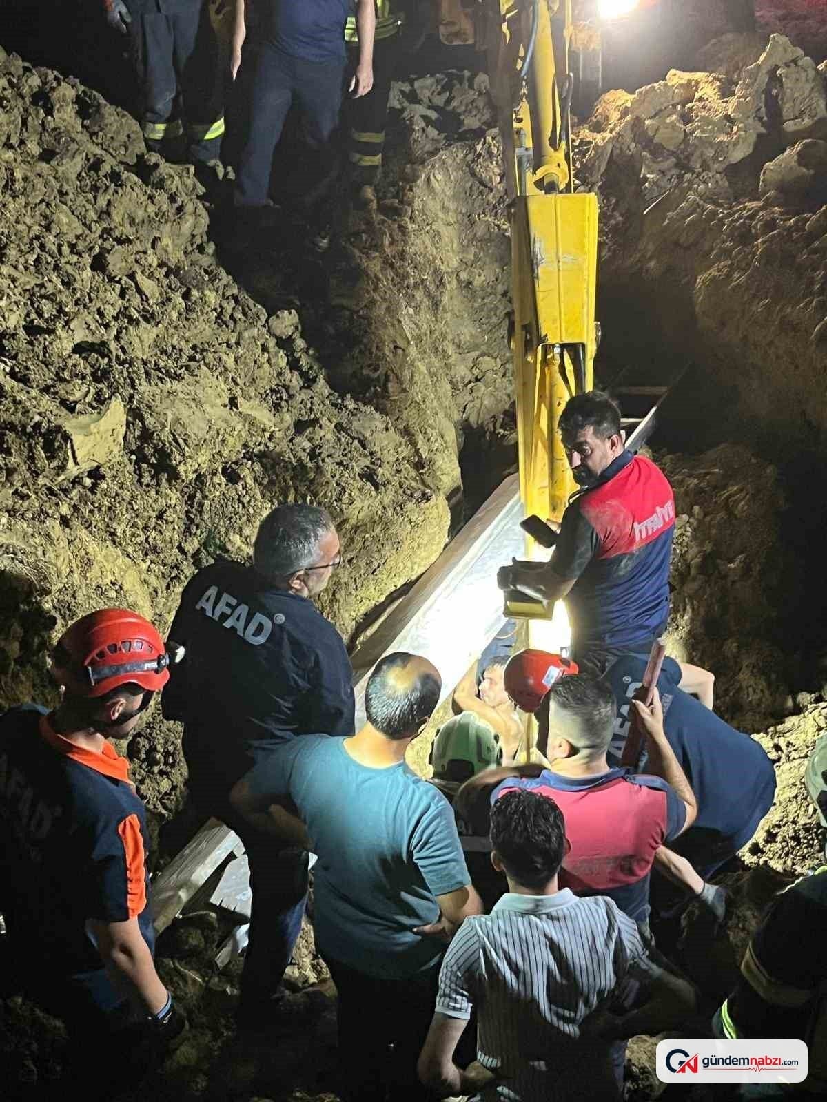 Bartın'da Kuyu kazarken göçük altında kalan baba oğul kurtarıldı