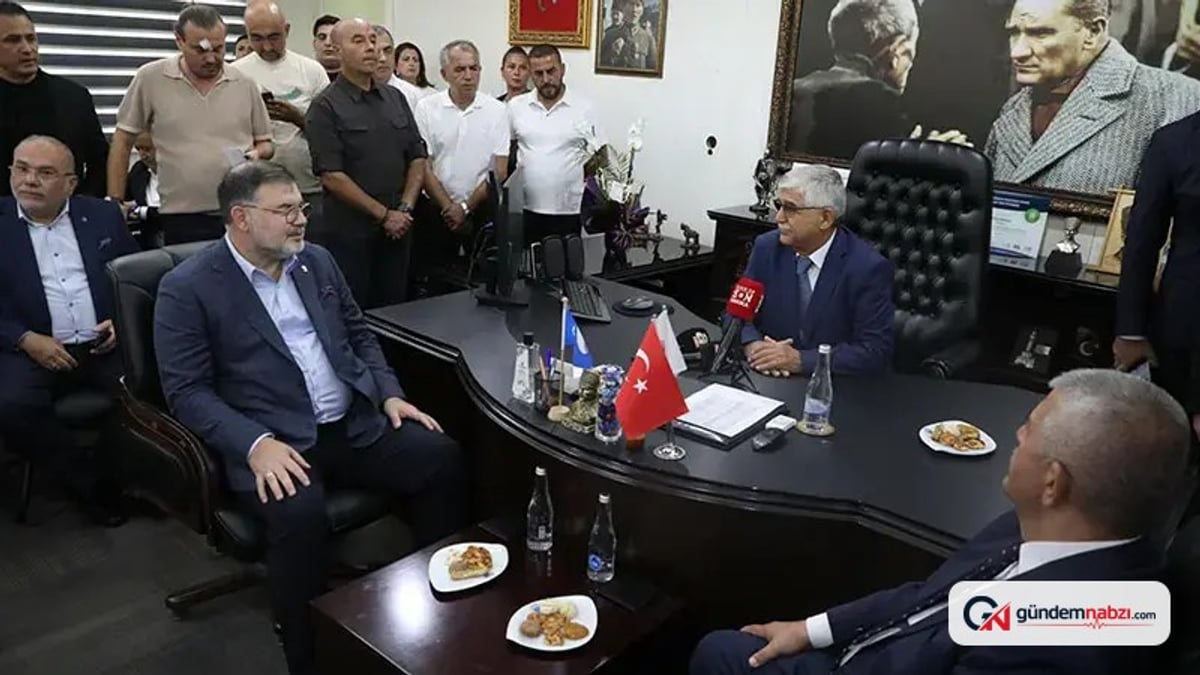 İzmir Menderes'te devir-teslim töreni yapıldı