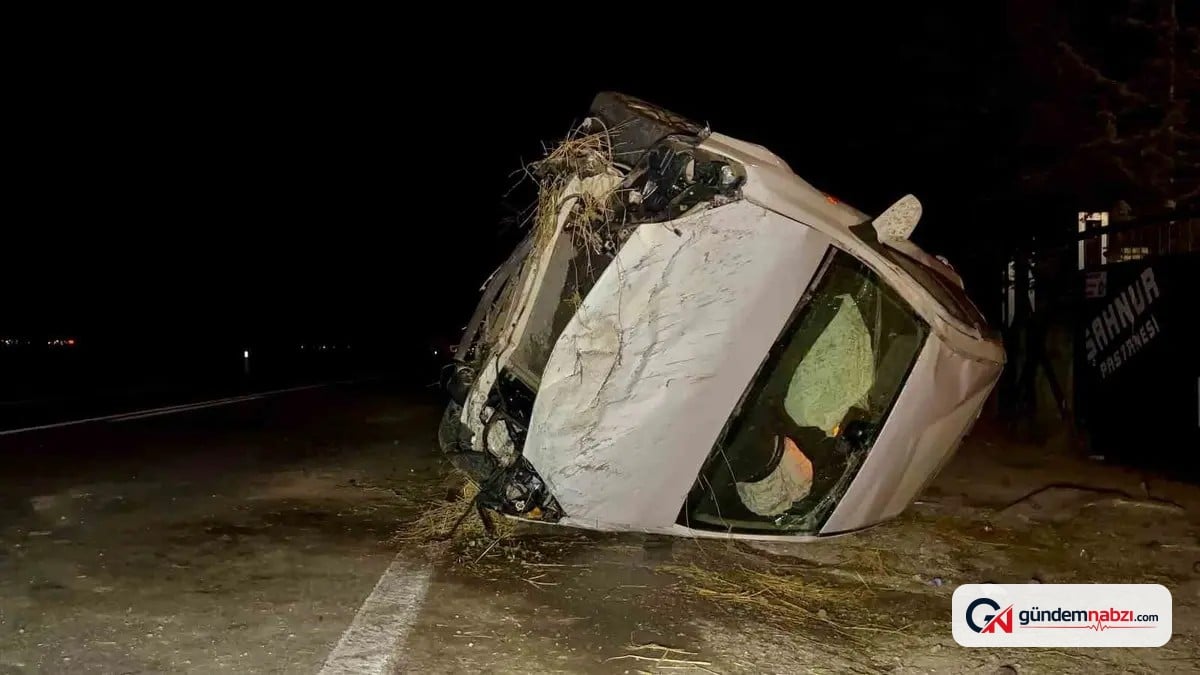 Afyonkarahisar'da otomobil duvara çarptı: 1 yaralı
