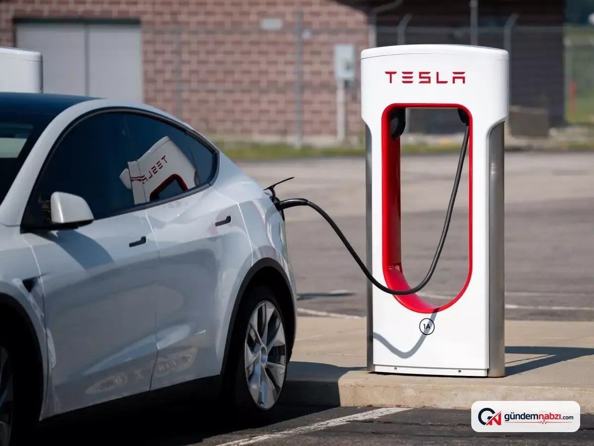 Tesla, Çinli üreticiler 3 milyon aracı geri çağırıyor