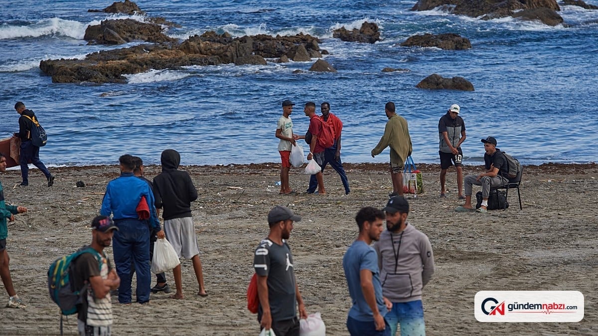 50 teknenin Ceuta'ya seferi, göçmen gerilimleri sürüyor