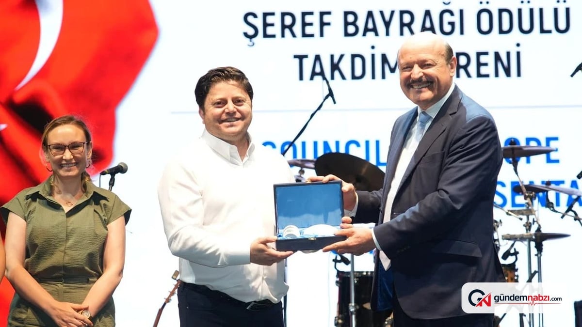 Kadıköy belediyesi'ne uluslararası alanda Şeref Bayrağı ödülü
