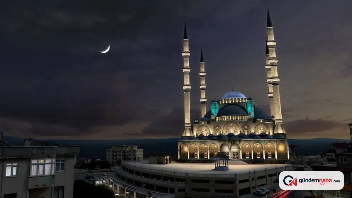 Mevlid Kandili’nde okunacak dualar ve zikirler