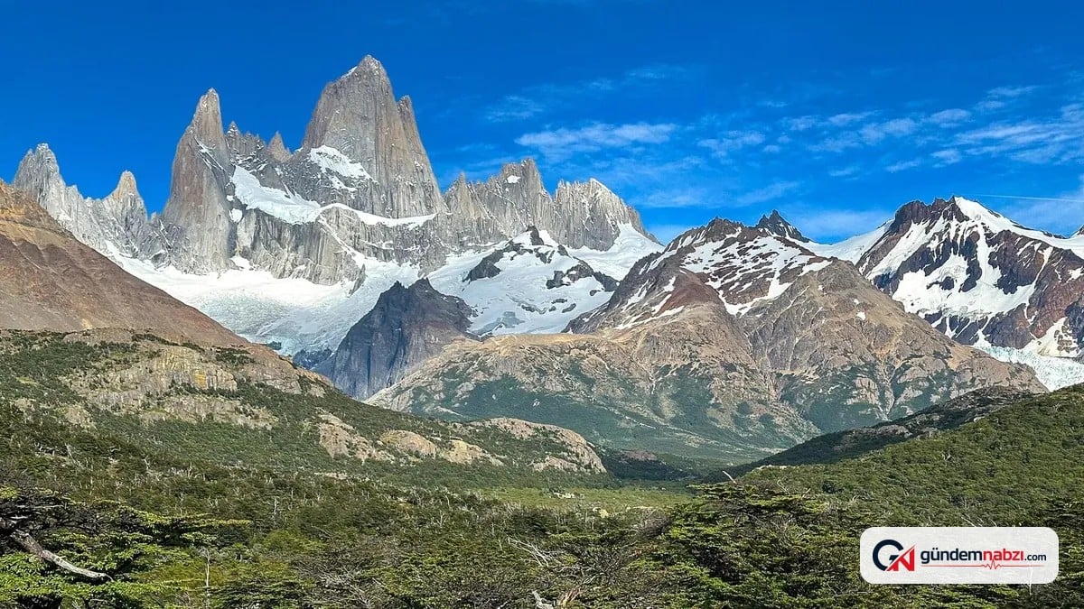 Arjantin Patagonya'da yaz aylarında kar yağıyor