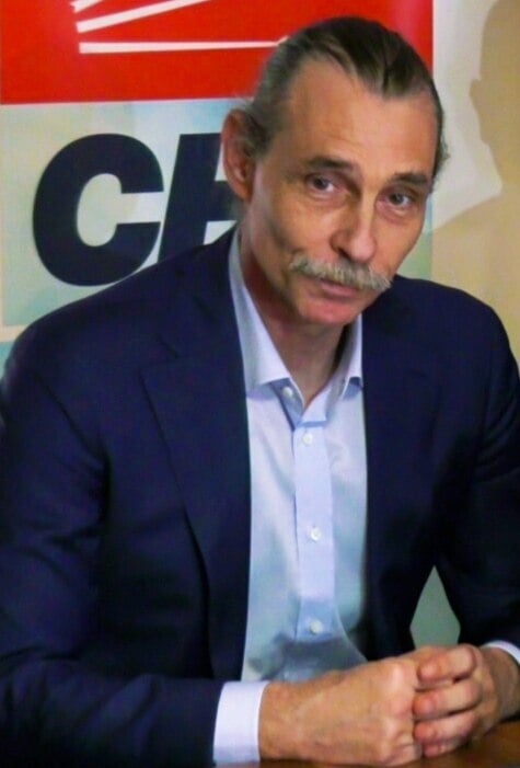 Erdal Beşikçioğlu görevden uzaklaştırıldı