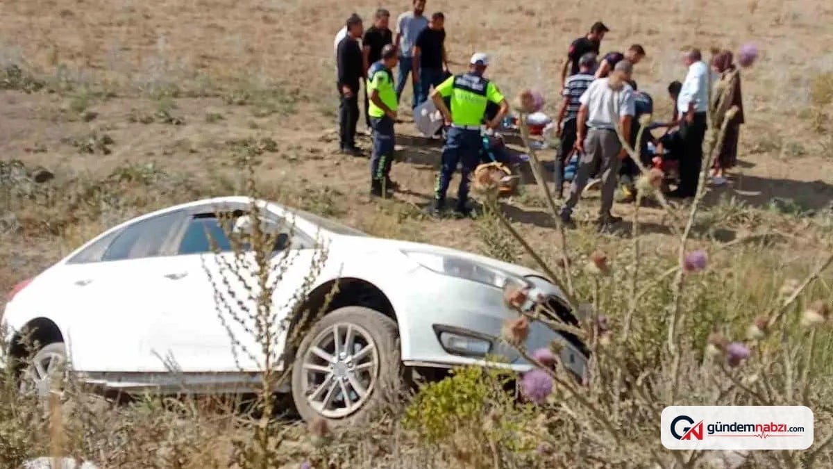 Van'ın Saray ilçesinde trafik kazasında 3 kişi yaralandı