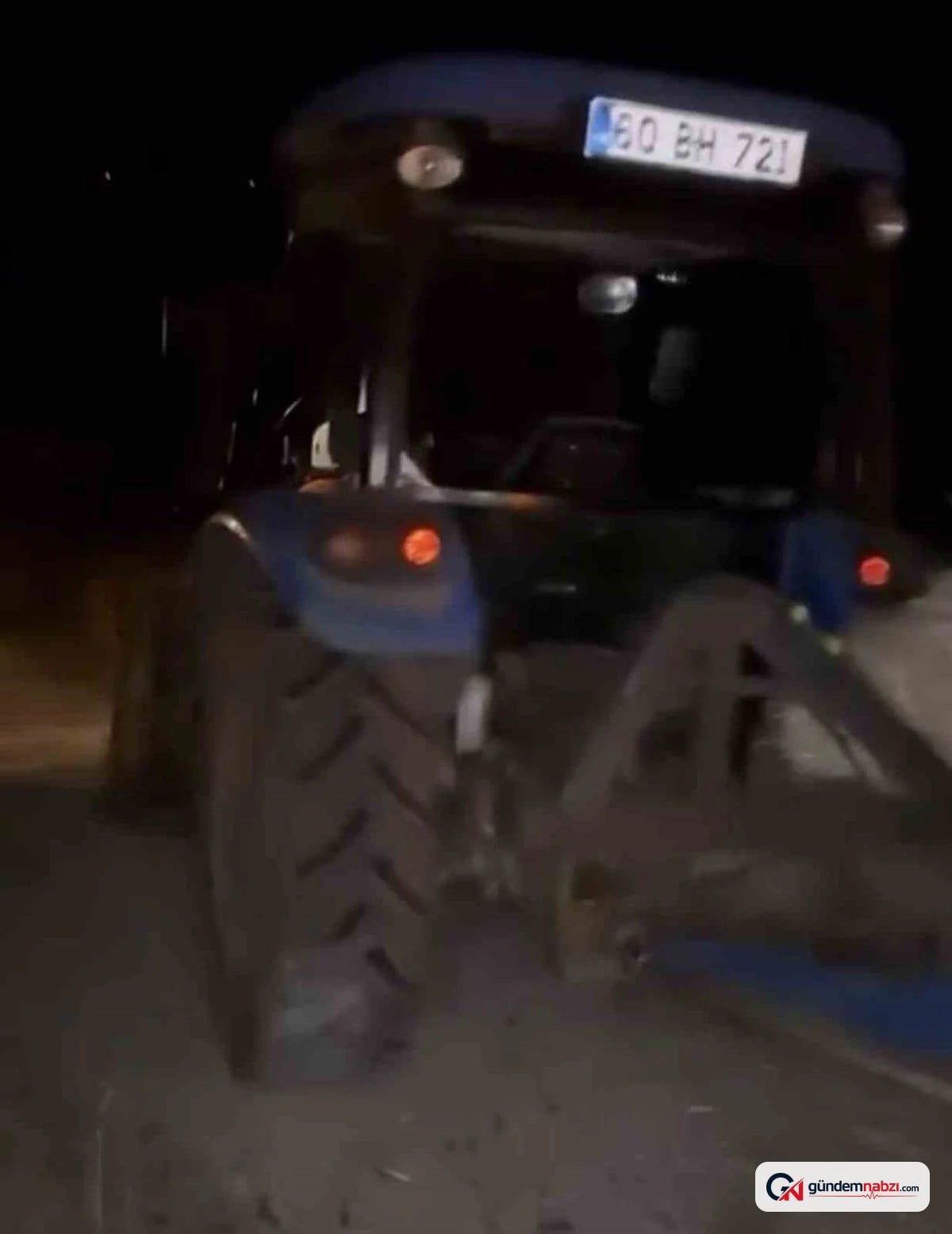 Tokat'ta traktöre çarpan otomobilin ardından ikinci kaza: 2 yaralı