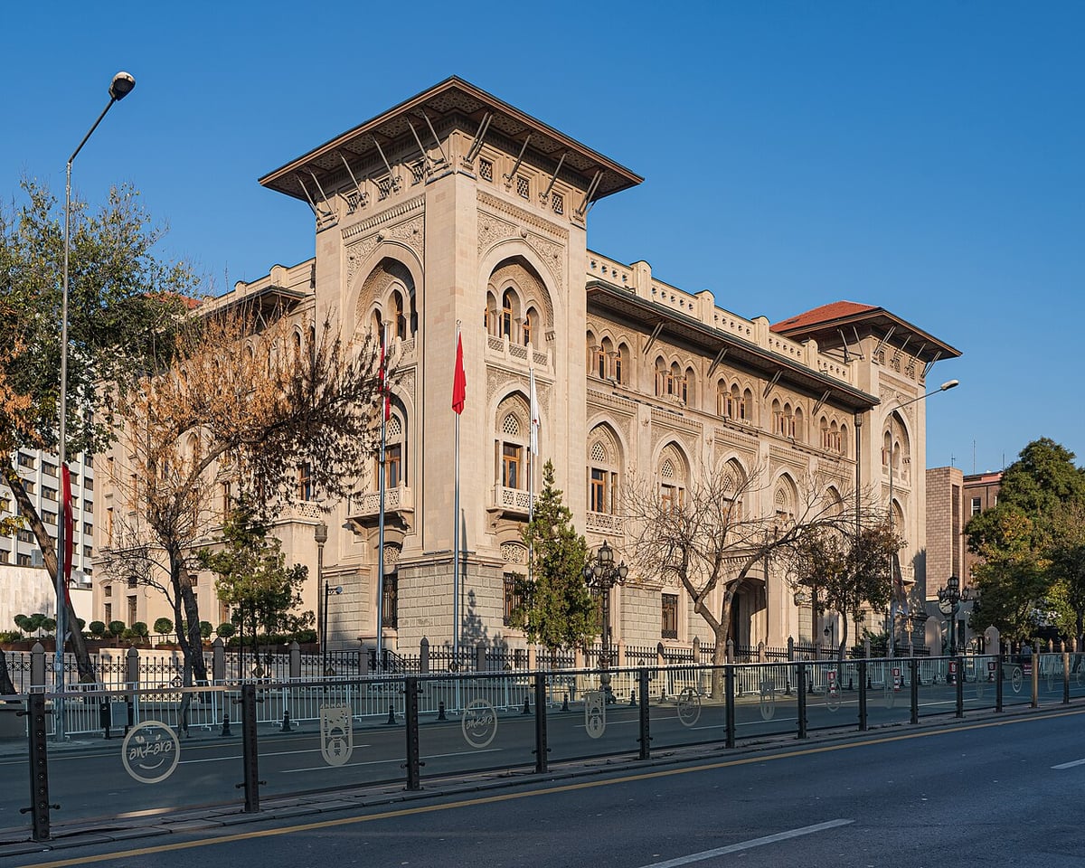 Ziraat Bankası'nda teknik aksaklık: İşlemler yapılamıyor