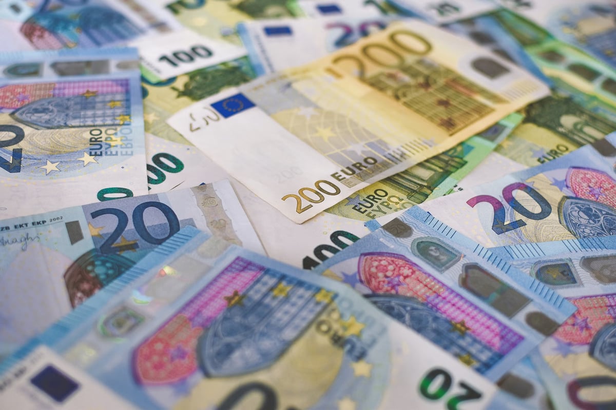 Yunanistan'ın toplam varlıkları 1 trilyon euroyu aştı