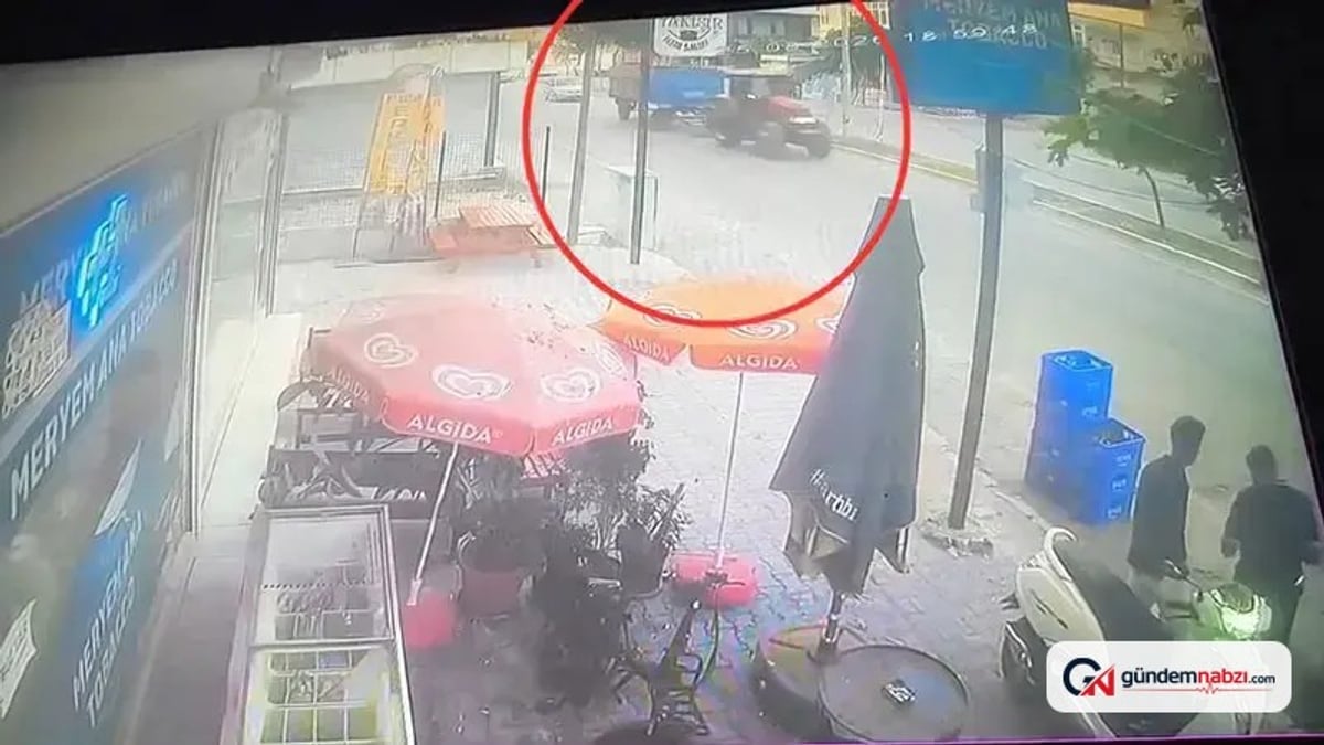 Adana Ceyhan'da traktör römorku 2 kişiyi yaraladı