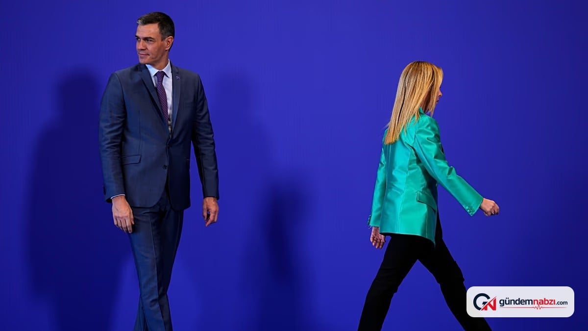 İspanya, İtalya'ya sınır kontrollerini kaldırması için süre verdi