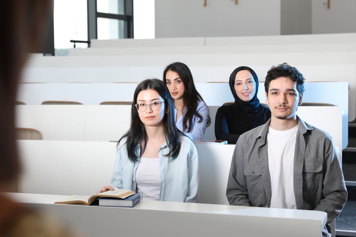 Yabancı mezunlar için Türkiye'de ikamet izni uzatıldı