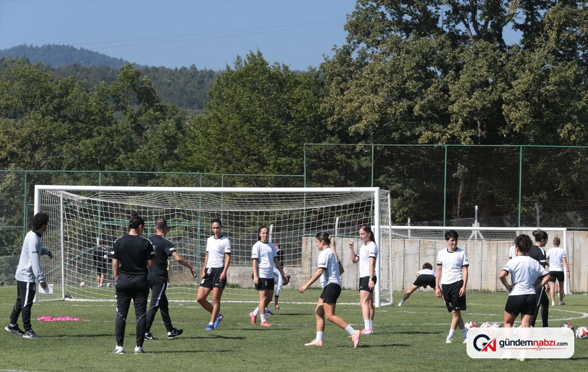 Beşiktaş Kadın Futbol Takımı hazırlıklarına Bolu'da devam ediyor