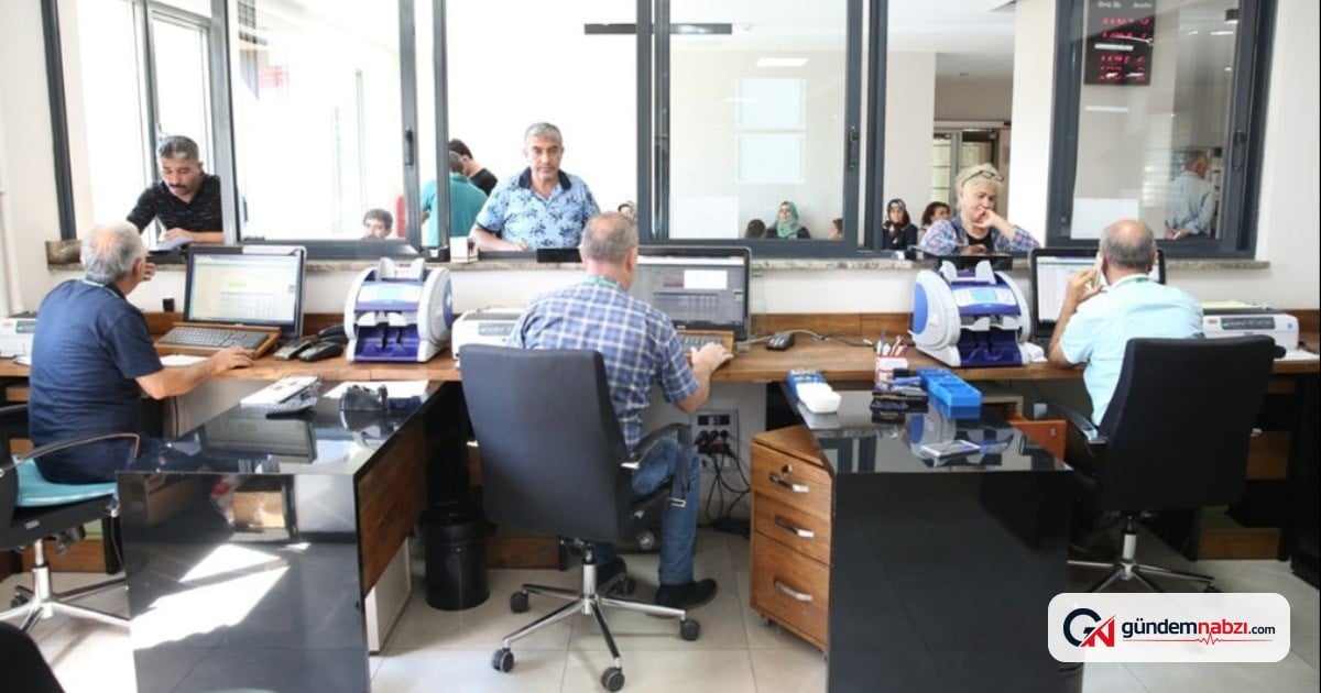 Türkiye'de her 2 kişiden 1'i borç batağında