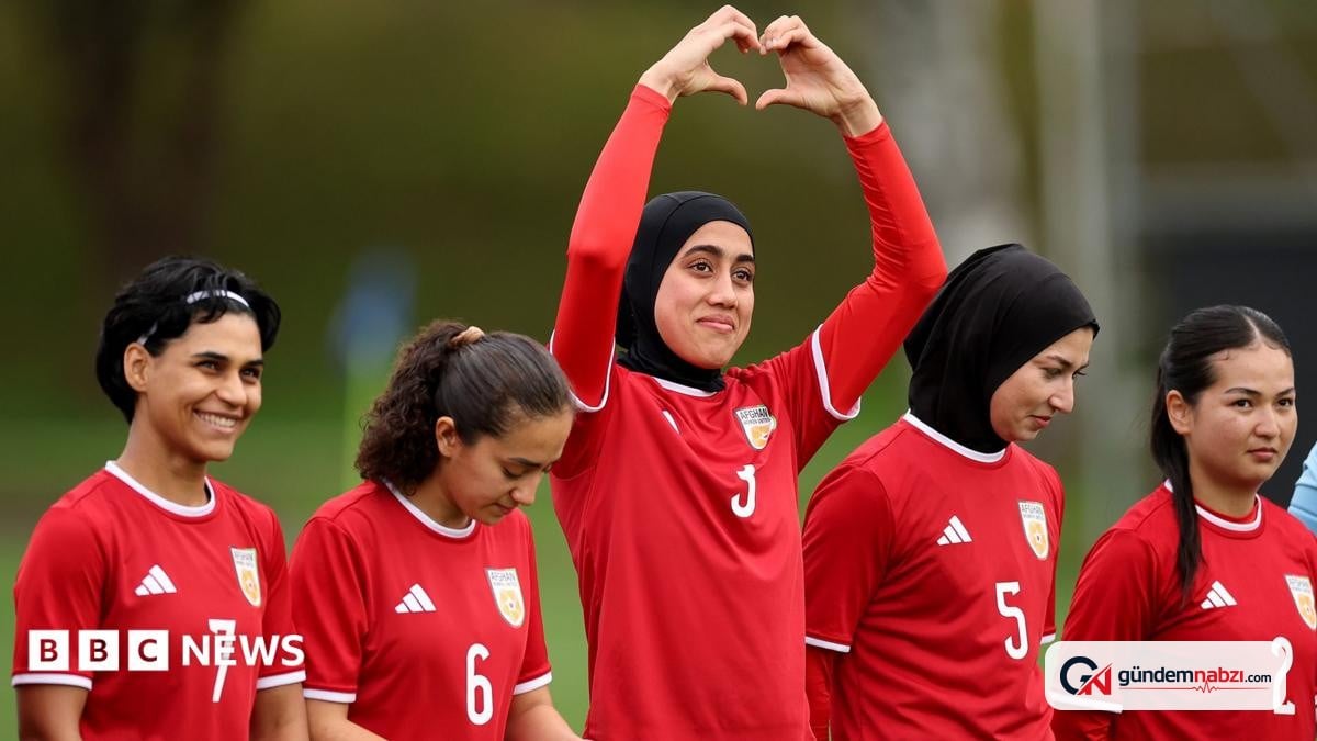 Afgan kadın futbol takımı, 8.000 mil uzakta bir araya geldi