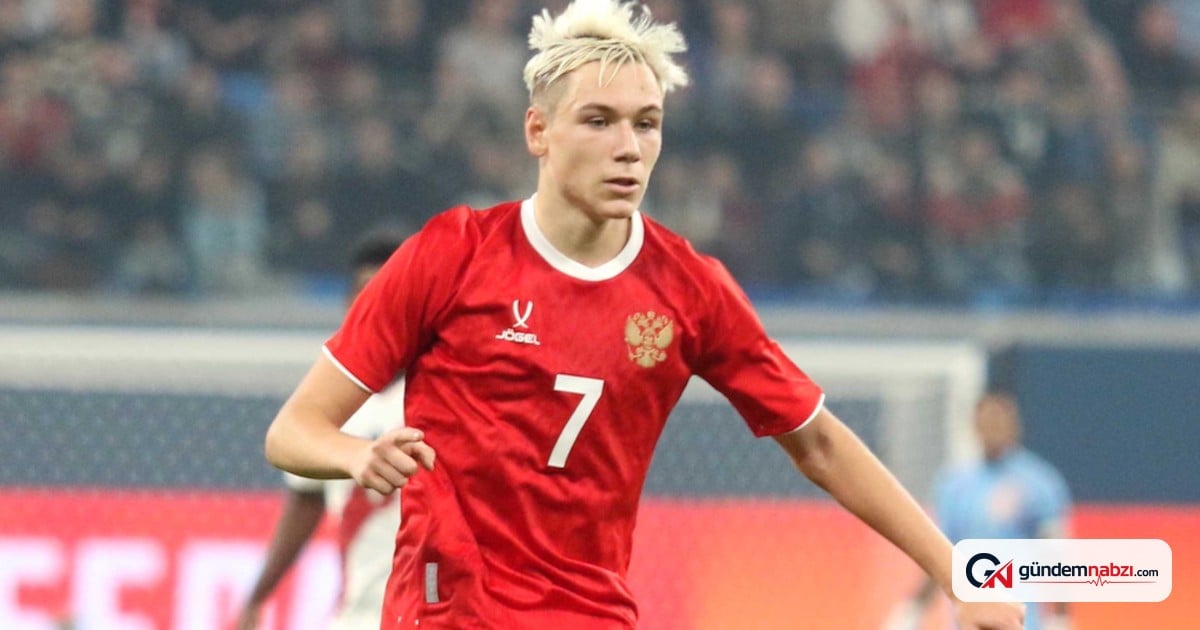 Galatasaray, Rus futbolcu Aleksey Batrakov ile anlaştı