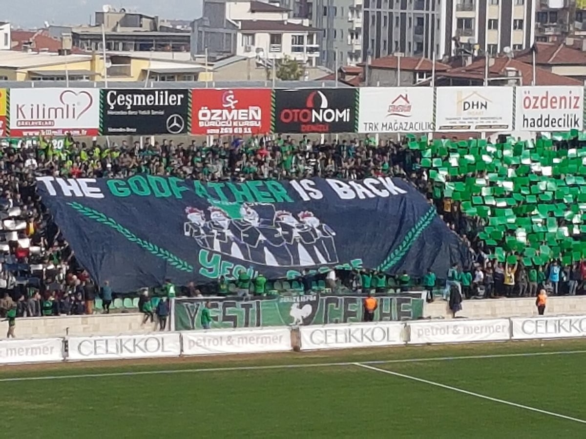 Denizlispor kapanma eşiğinde: 700 milyon borç ve ceza