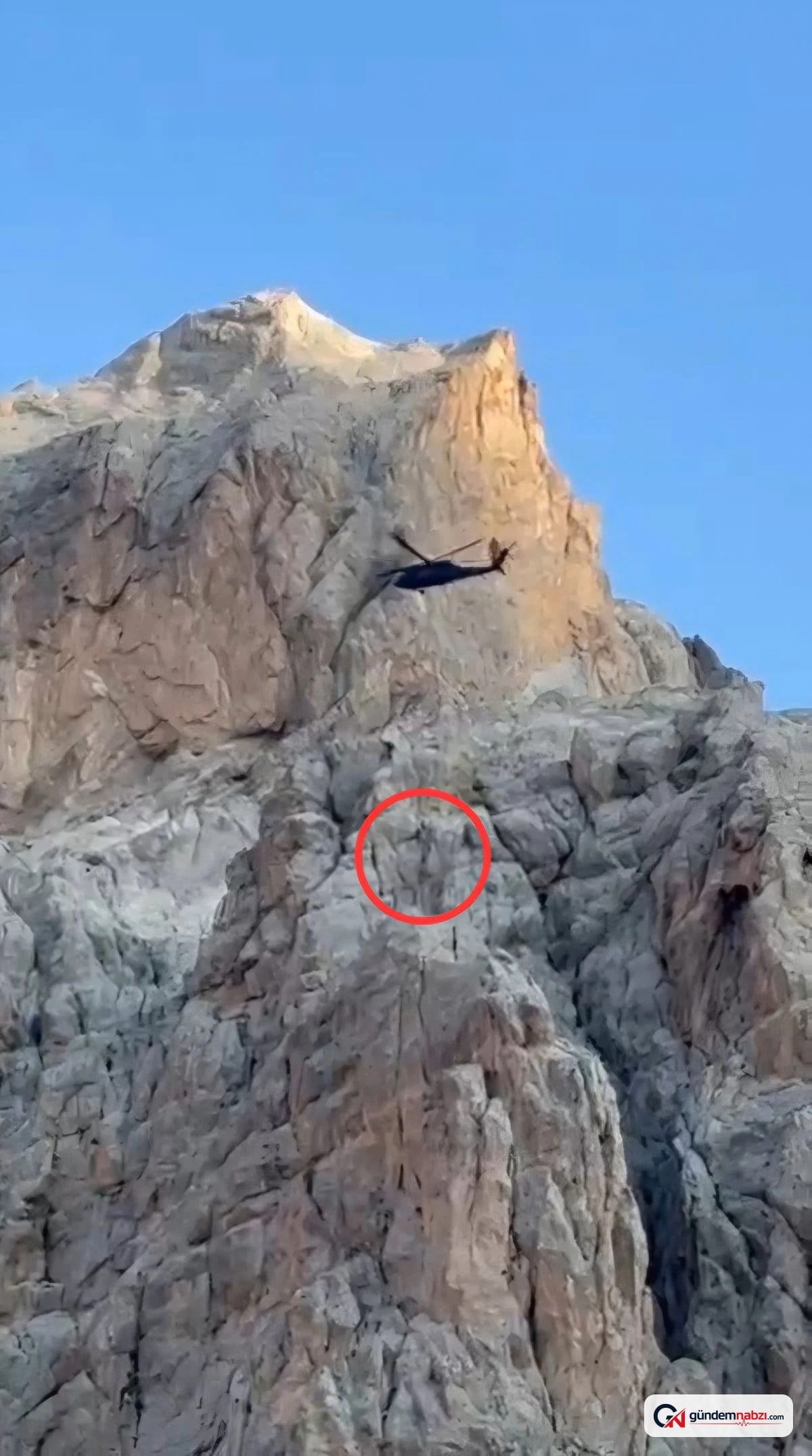 İngiliz dağcı Aladağlar'da helikopterle kurtarıldı