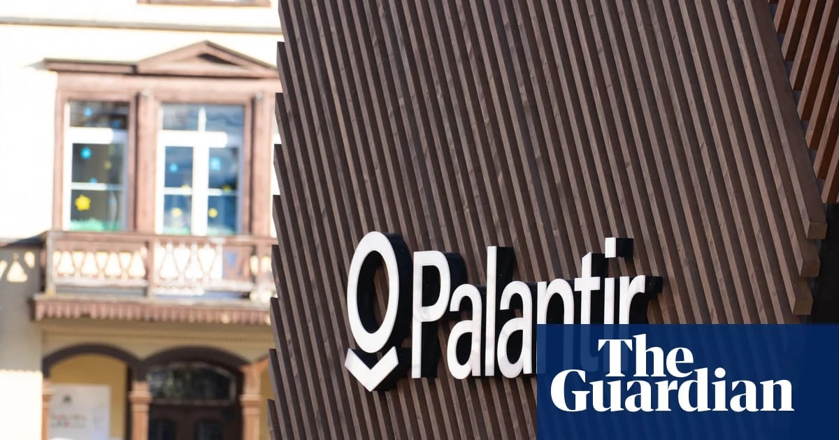 Palantir, 2024'te İngiltere'de yalnızca 2 milyon sterlin vergi ödedi