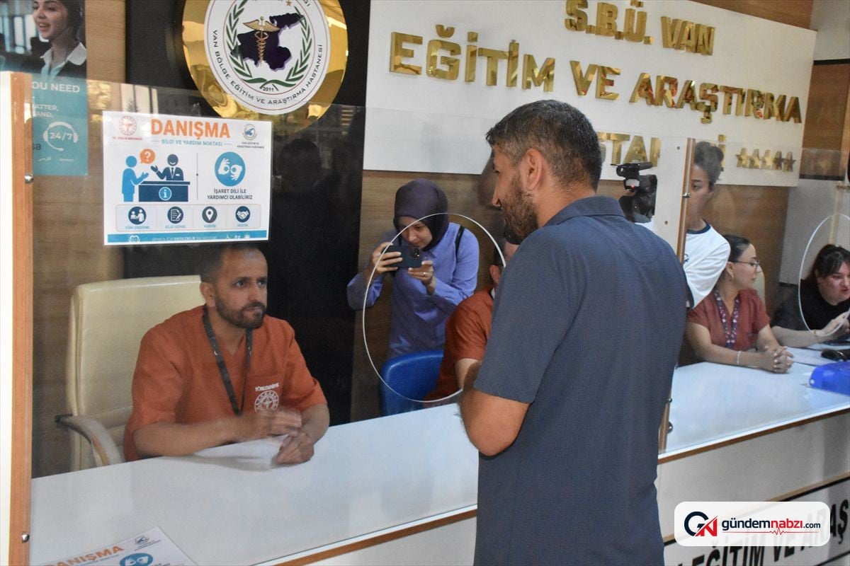 Van'da sağlık çalışanlarına işaret dili eğitimi verildi