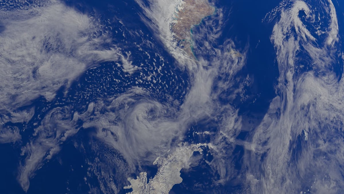 NASA görüntüleri: Dev duman bulutu binlerce kilometreye ulaştı