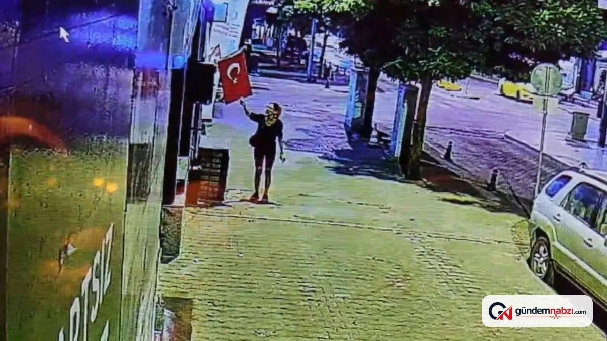 Muğla'da Türk bayrağını yakmaya çalışan şüpheli yakalandı