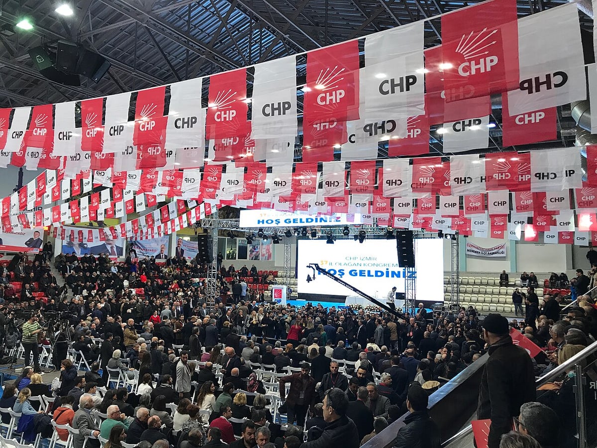 CHP, 5 il başkanlığına yeni atama gerçekleştirdi