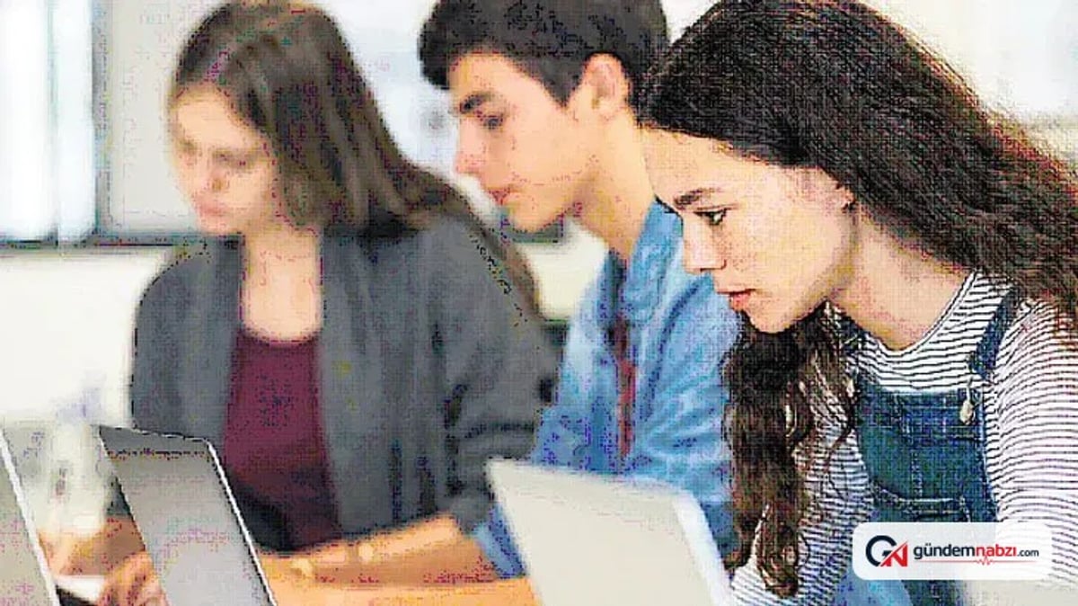 Üniversite adayları için tercih süreci sürüyor: Kaygıyı yönetin