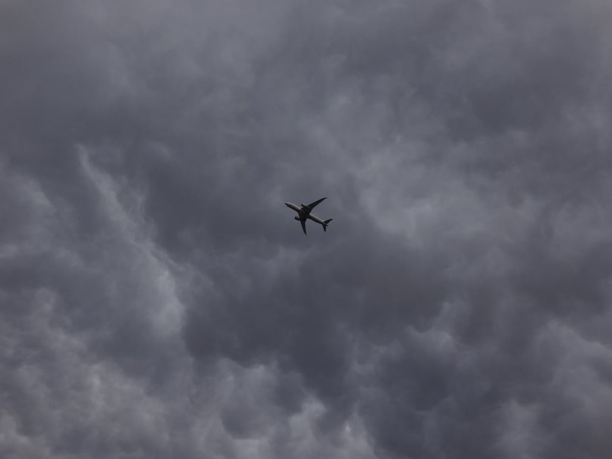 Air India uçağı türbülansa girdi: 14 yaralı