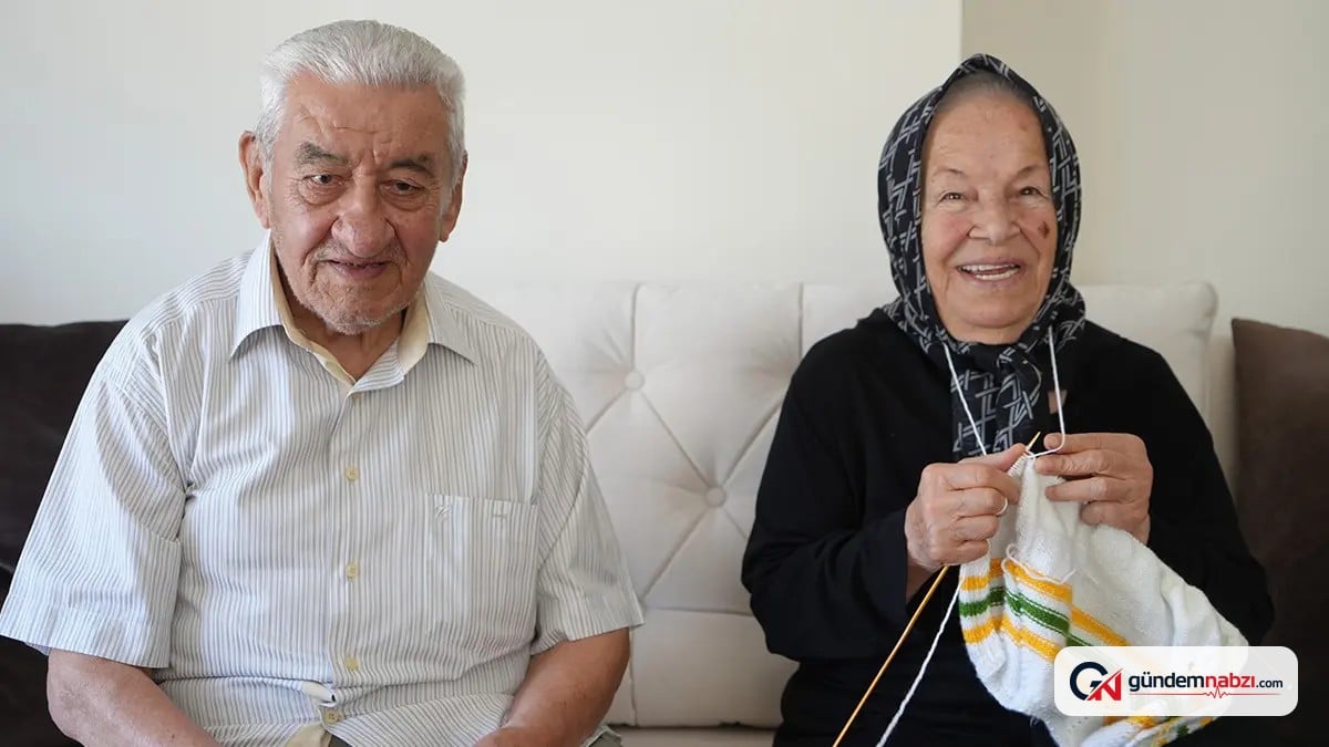 Kırıkkale'de 88 yaşındaki kadın 58 yıldır ihtiyaç sahipleri için örgü örüyor