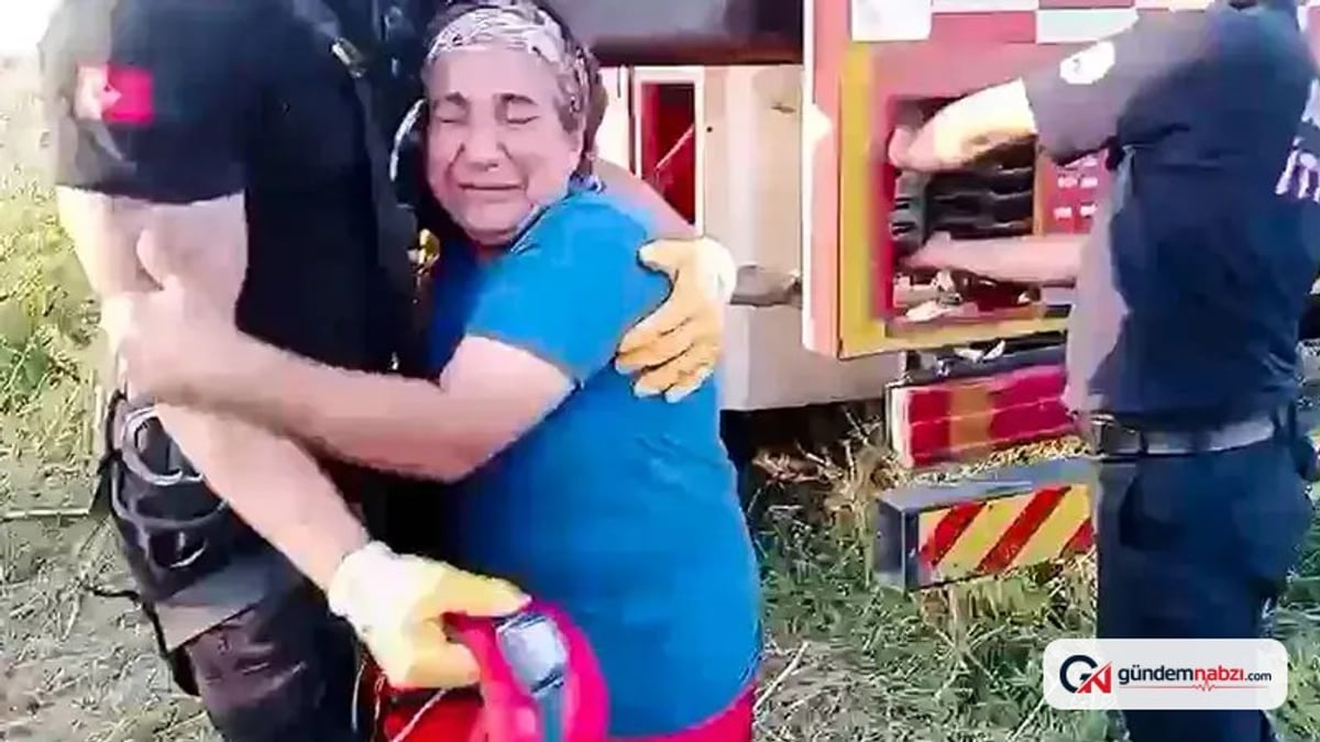 Adana'da kuyuya düşen ineğini kurtaran itfaiyecilere sarıldı