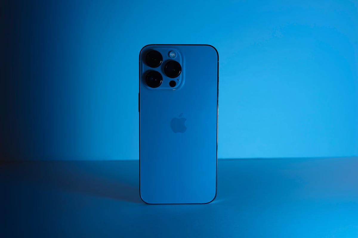 Apple, akıllı telefon pazarındaki gelirlerin yarısını topladı