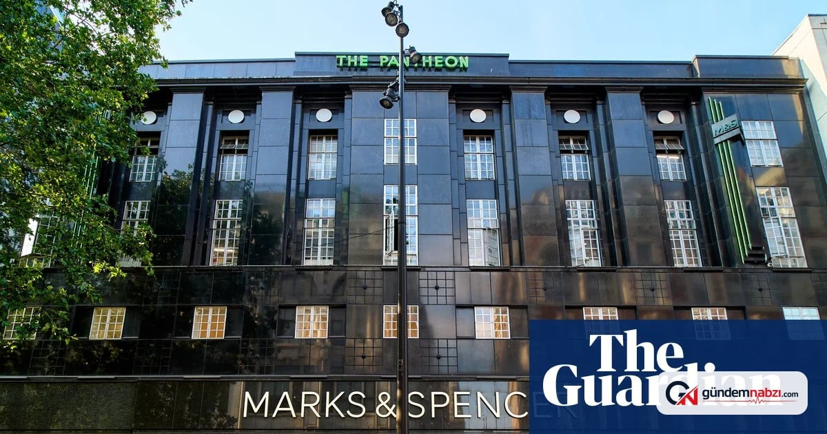 Marks & Spencer, 700 milyon sterlinlik yatırımla mağazalarını yeniliyor