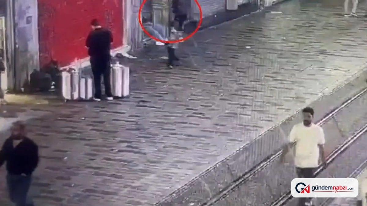 İstiklal Caddesi'nde Hırsızlık anı güvenlik kamerasında