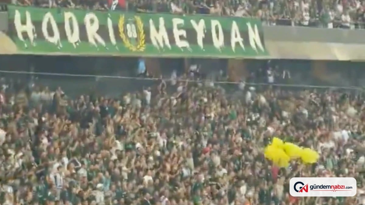 Kocaelispor maçında tribünlerde sarı torba sallandı