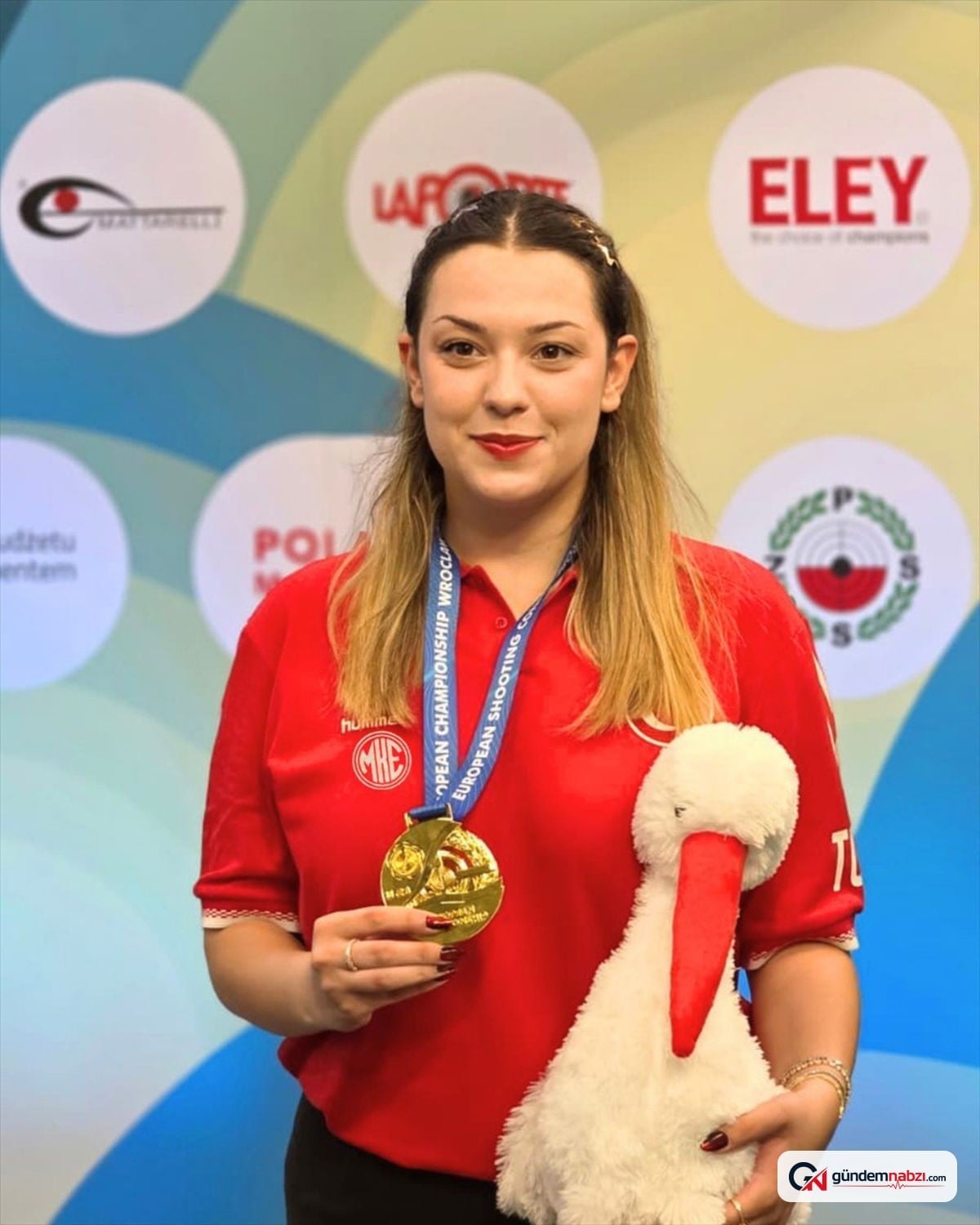 İlayda Nur Çürük'ten Avrupa şampiyonluğu