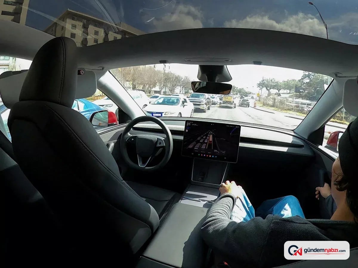 Tesla'nın Las Vegas'taki robotaksi filosu 10 araçla sınırlı