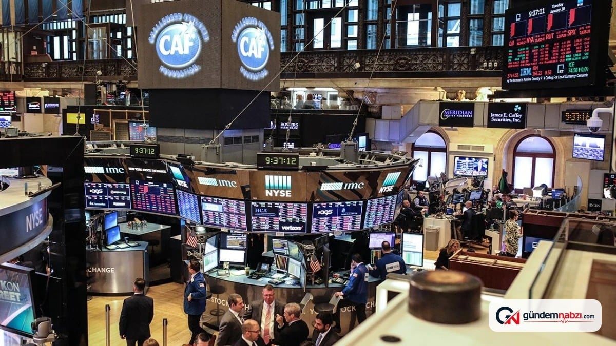 New York borsası karışık seyirle açıldı