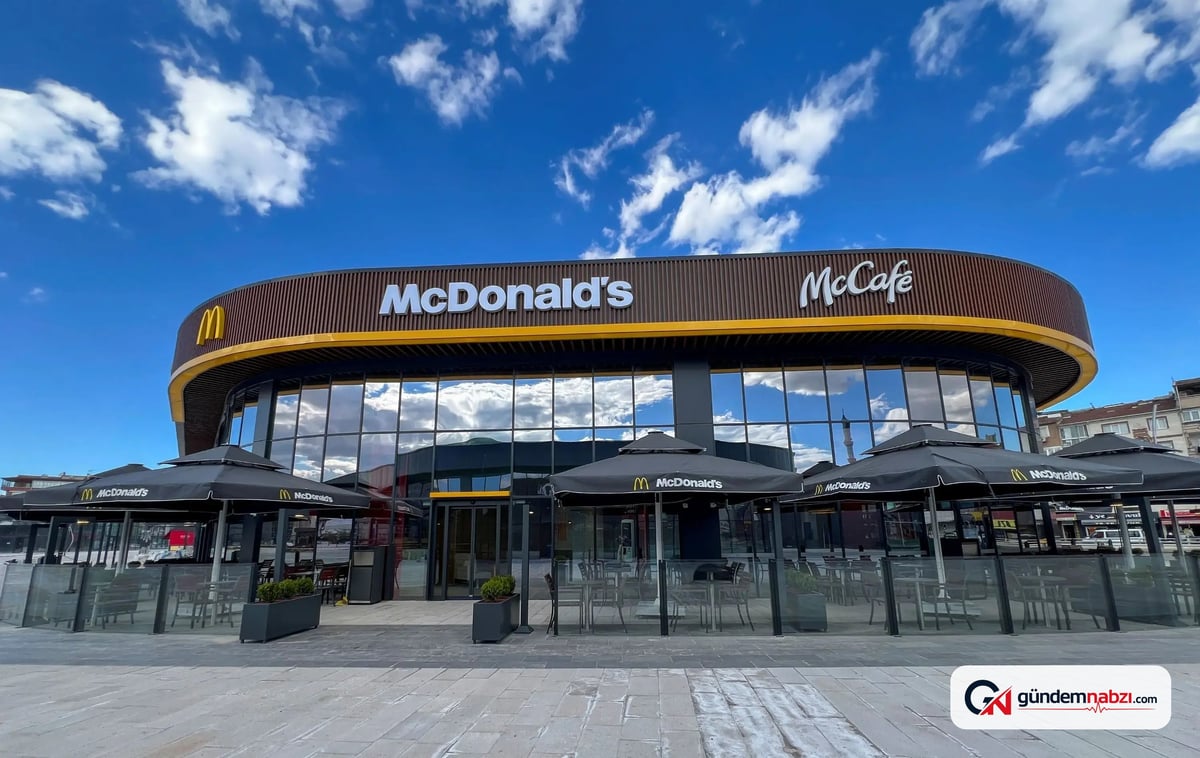 McDonald’s Türkiye, 2 bin 350 kişiye daha istihdam sağladı