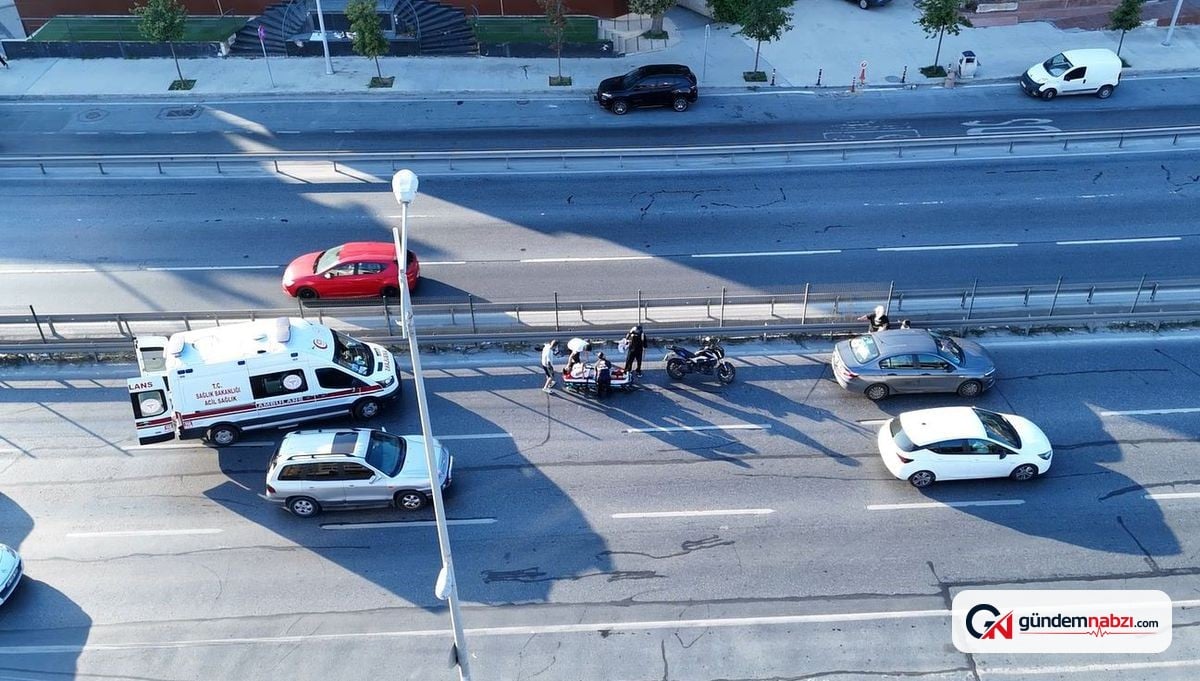 Büyükçekmece E-5'te kaza: Motosiklet sürücüsü yaralandı