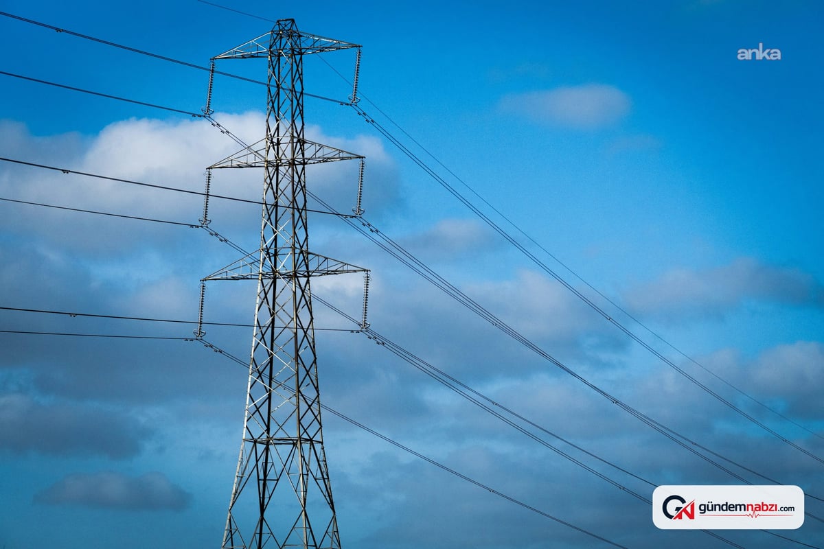 Elektriğe eylülde yüzde 40-50 zam kararı bekleniyor