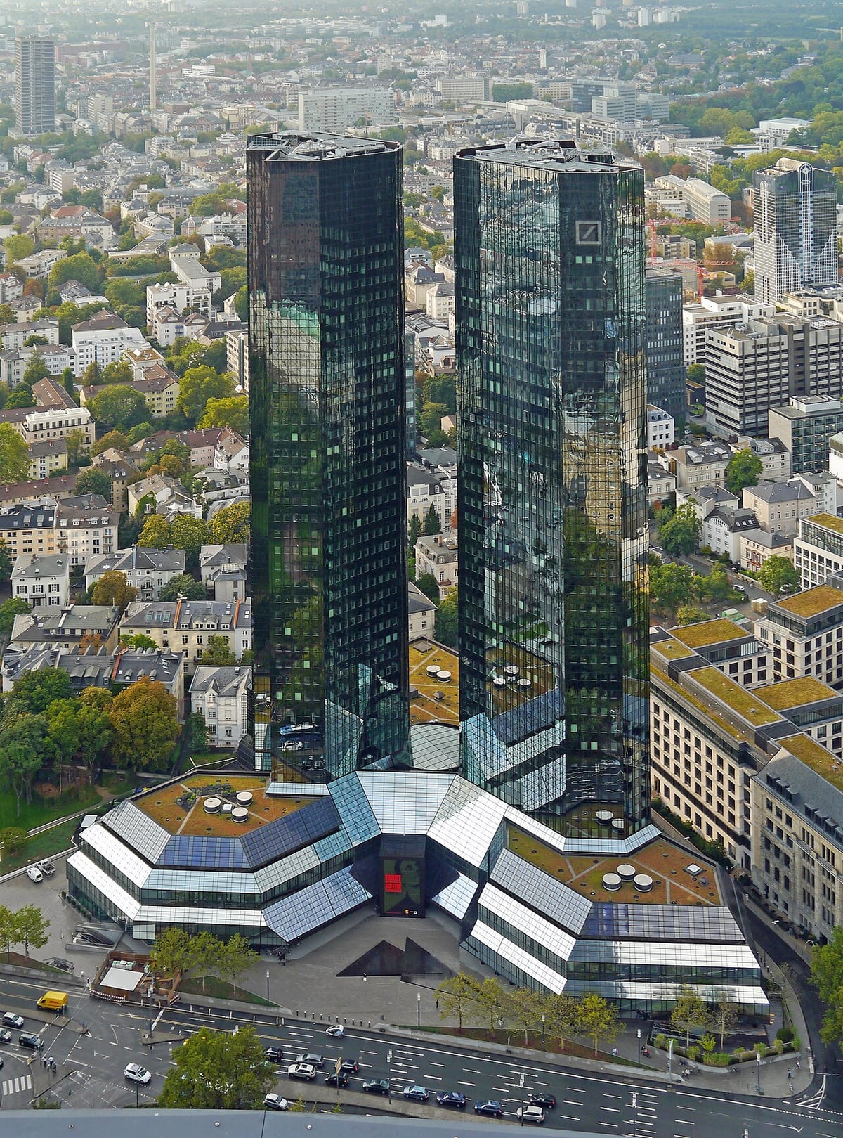 Deutsche bank, altın için 2026 hedefini 4,700 dolar olarak belirledi