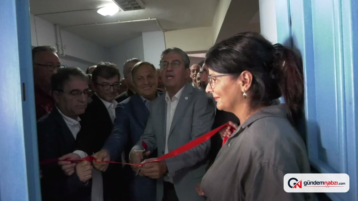 Rize'de üç ilçede ilçe başkanlığı binaları açıldı