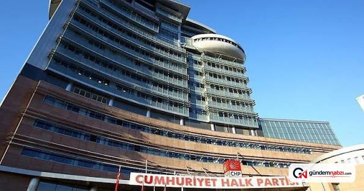 Osmaniye'de CHP'li meclis üyeleri toplu istifa etti