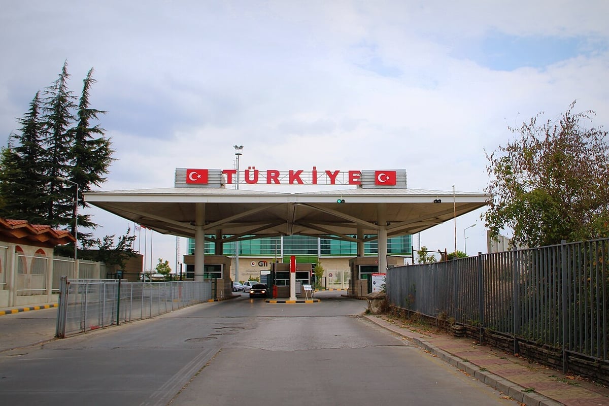 Kapıkule'de gurbetçi dönüşü başladı