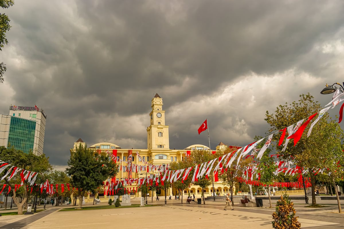 AKP'li 3 belediyeye operasyon yapılacağı iddia edildi