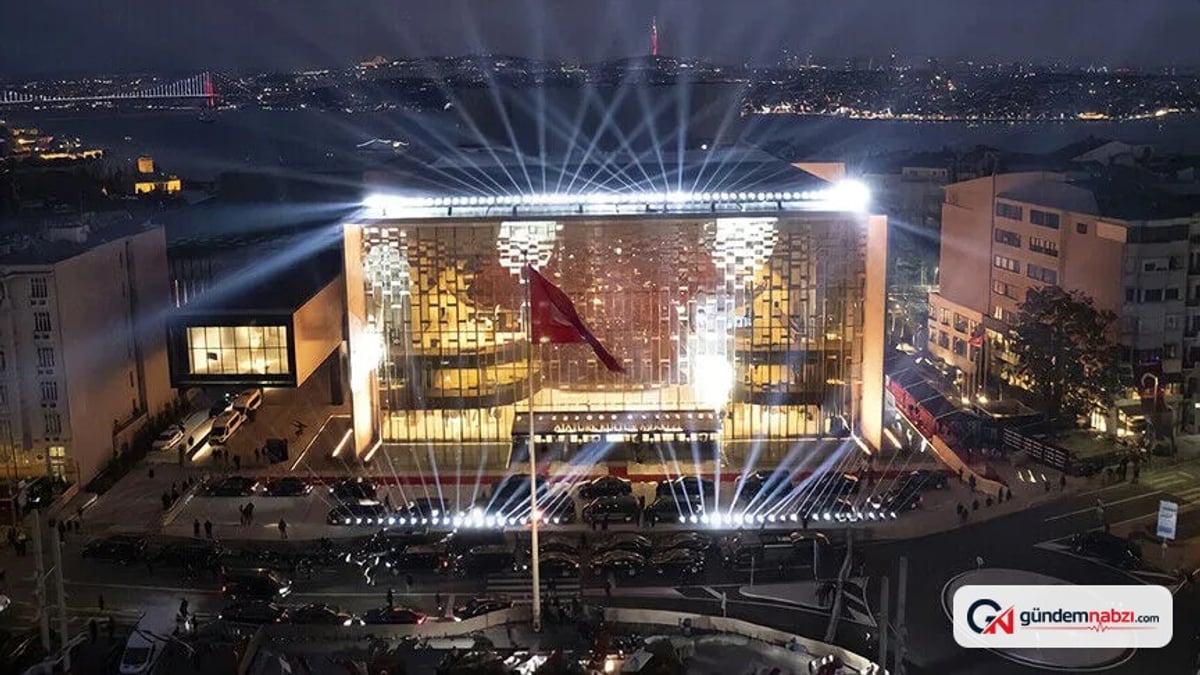 AKM Yaz Konserleri 12 Ağustos'ta caz temasıyla başlayacak
